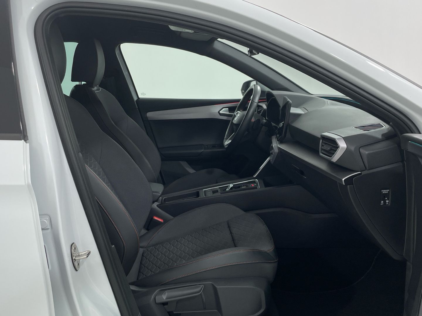 SEAT León 1.5 eTSI S&S FR Special Edition Vision DSG 110 kW (150 CV)