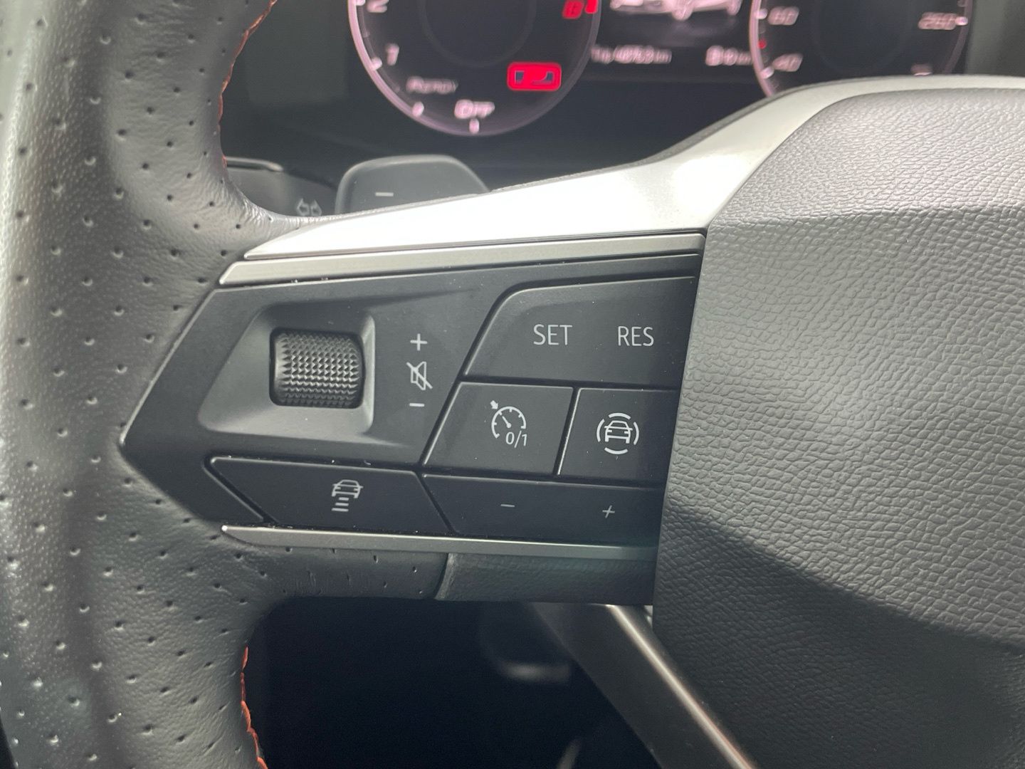SEAT León 1.5 eTSI S&S FR Special Edition Vision DSG 110 kW (150 CV)
