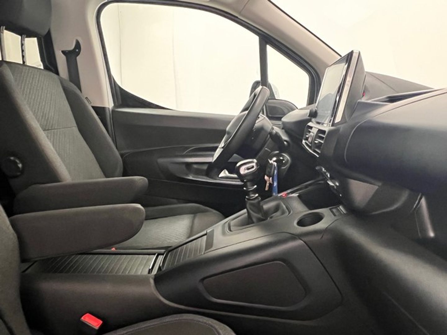 Peugeot Rifter BlueHDi 130 Allure Pack Standard 96 kW (130 CV)