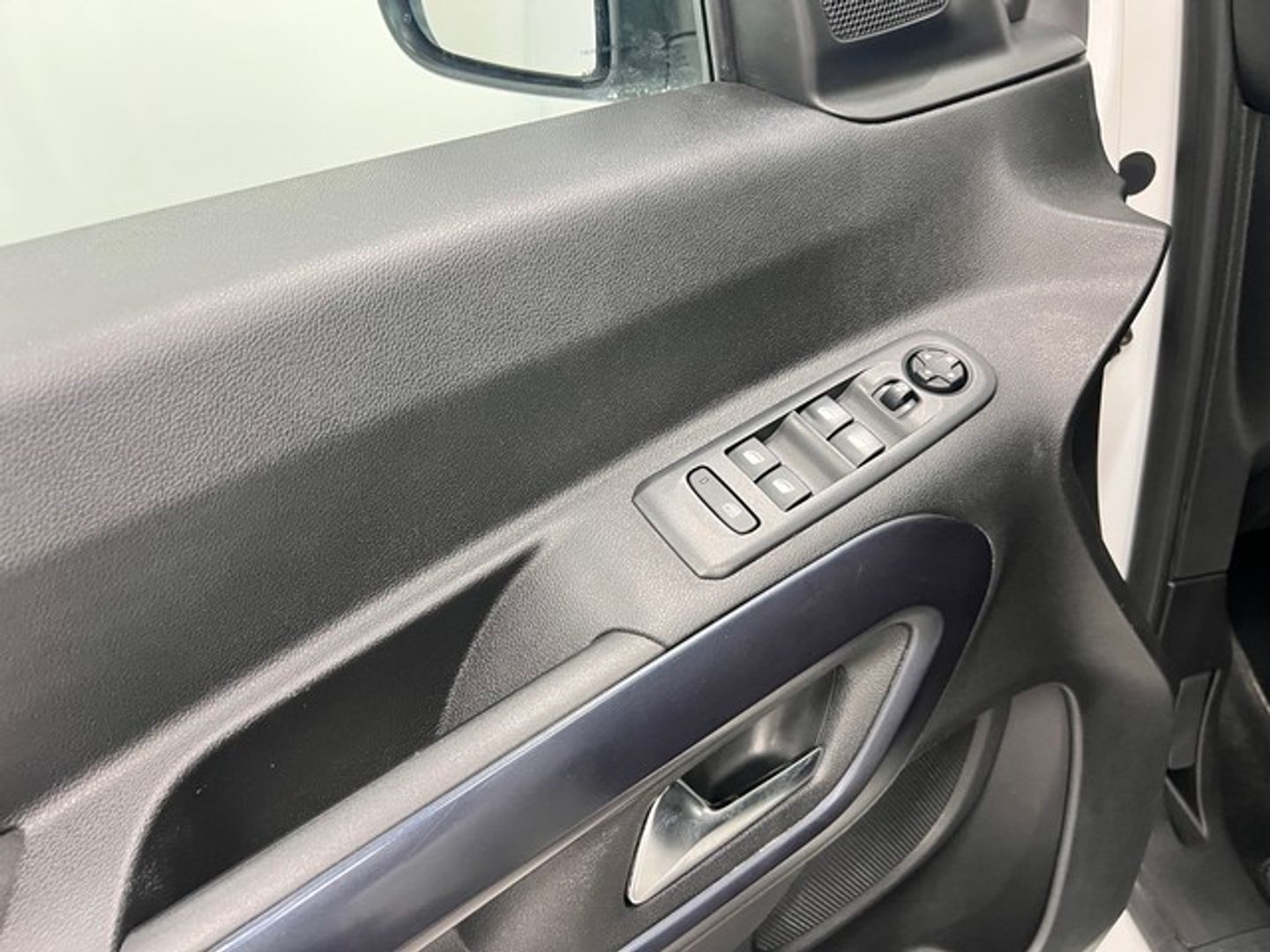 Peugeot Rifter BlueHDi 130 Allure Pack Standard 96 kW (130 CV)