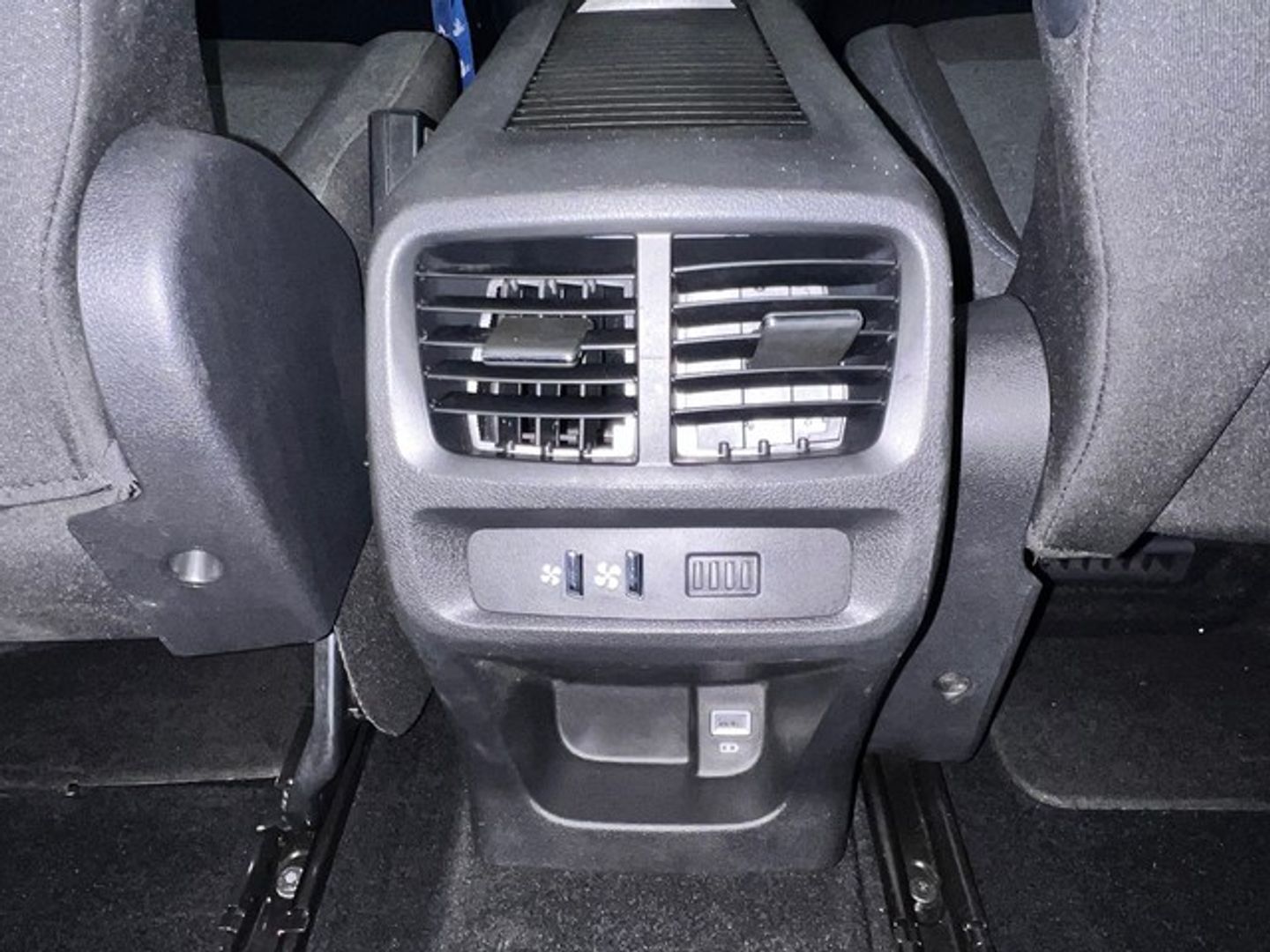 Peugeot Rifter BlueHDi 130 Allure Pack Standard 96 kW (130 CV)