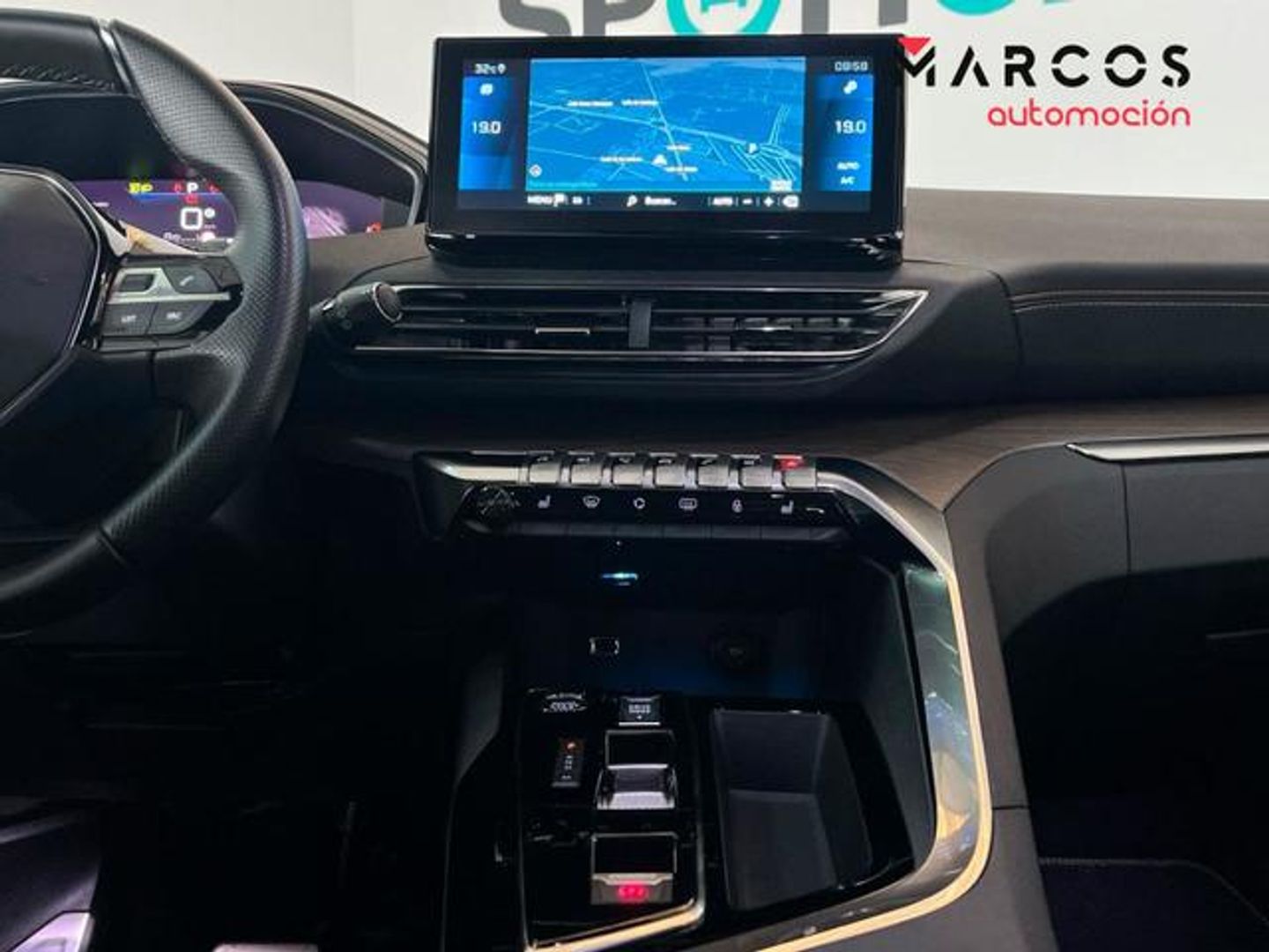 Peugeot 5008 BlueHDI 130 S&S GT EAT8 96 kW (130 CV)