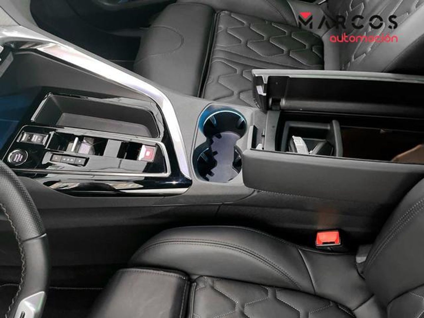 Peugeot 5008 BlueHDI 130 S&S GT EAT8 96 kW (130 CV)