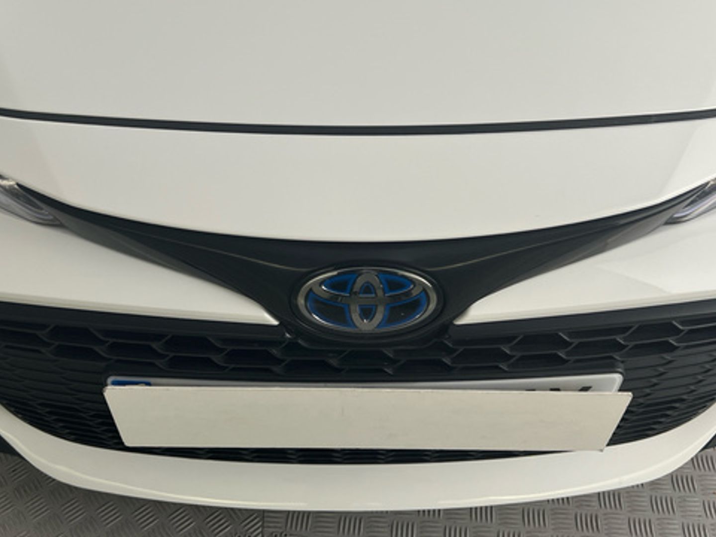 Toyota Corolla 1.8 125H Business Plus E-CVT 90 kW (122 CV)
