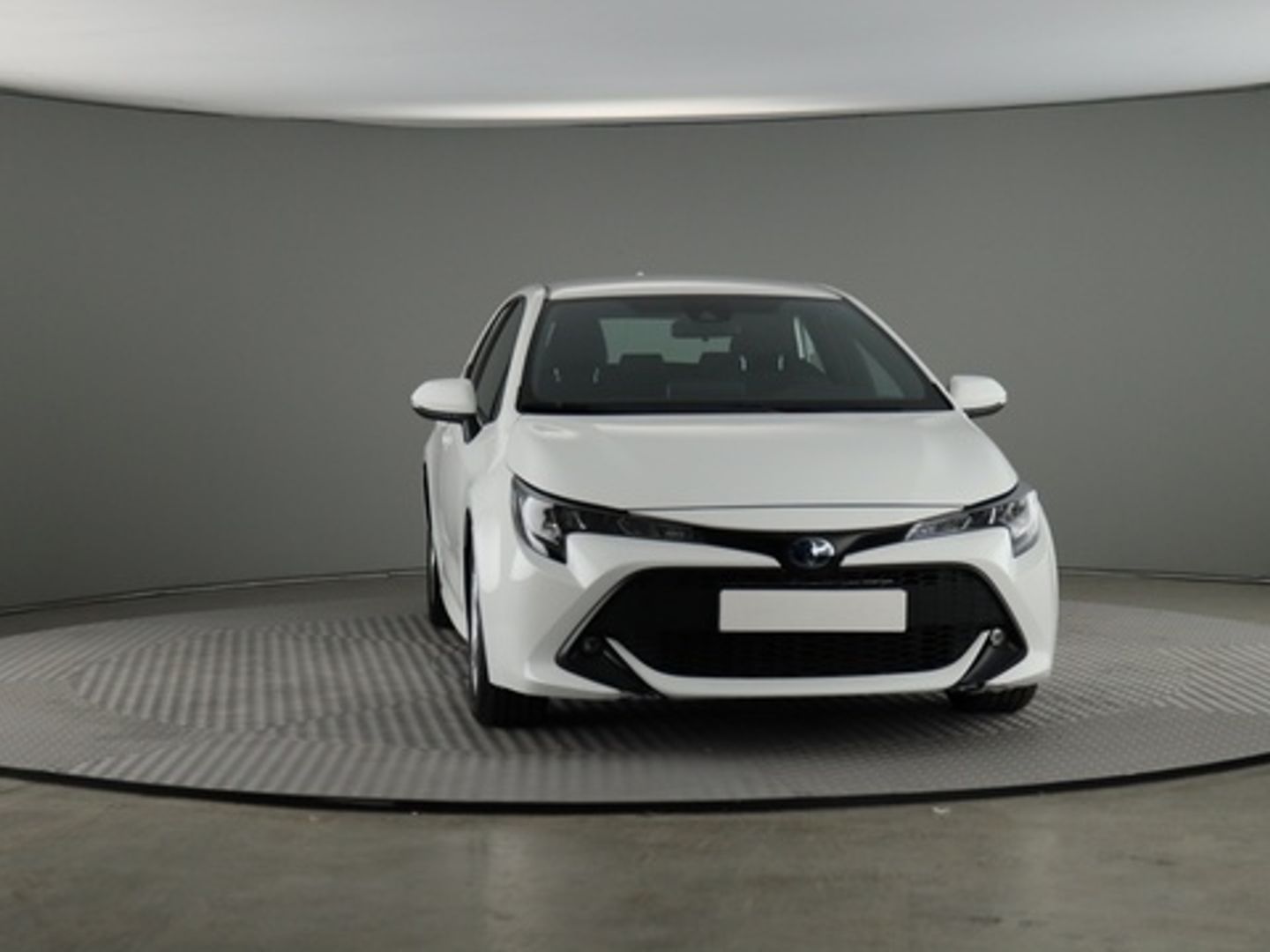 Toyota Corolla 1.8 125H Business Plus E-CVT 90 kW (122 CV)