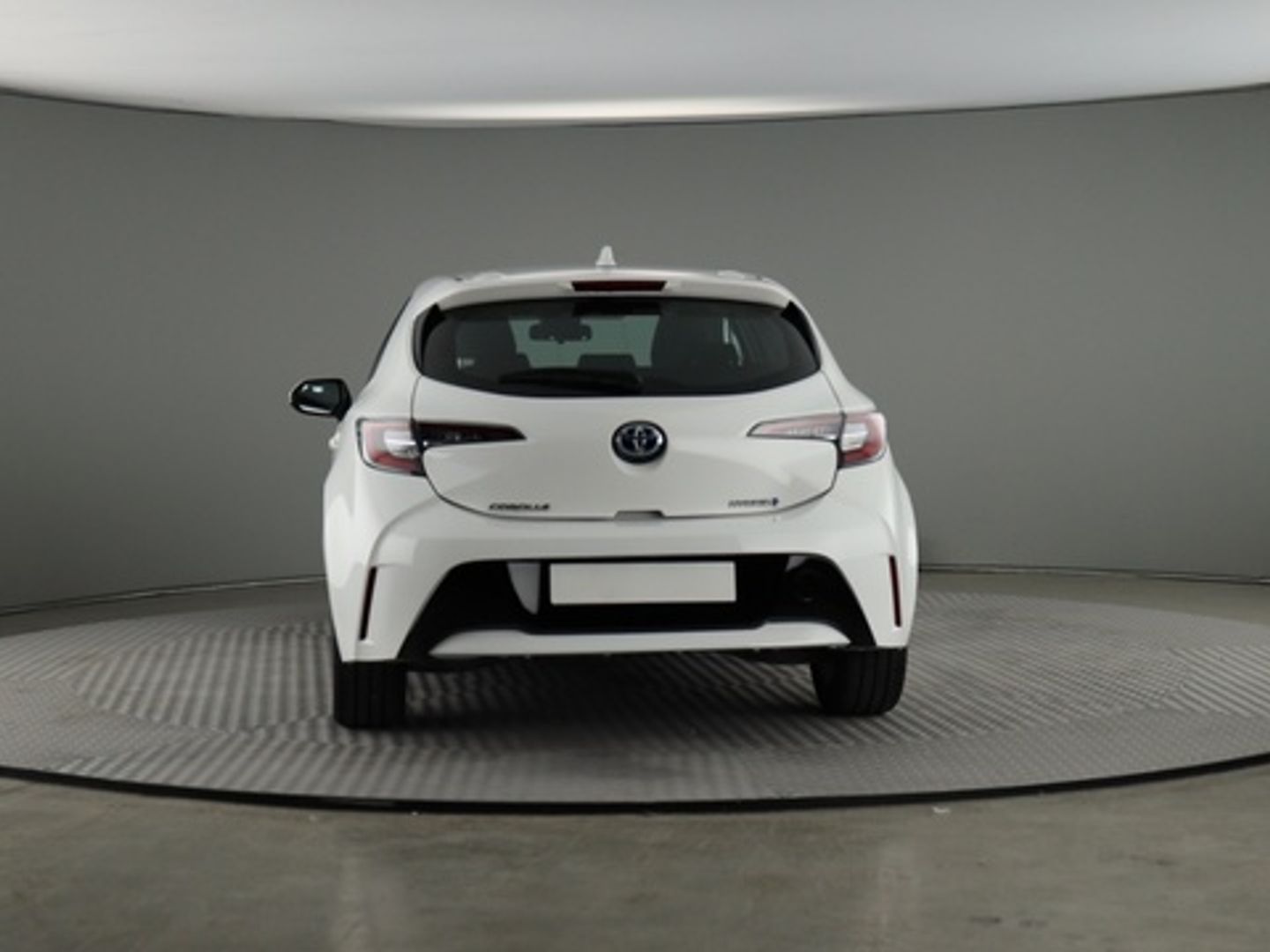 Toyota Corolla 1.8 125H Business Plus E-CVT 90 kW (122 CV)