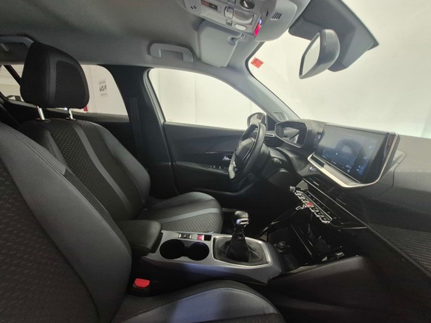 Peugeot 2008 PureTech 100 S&S Allure 75 kW (100 CV)