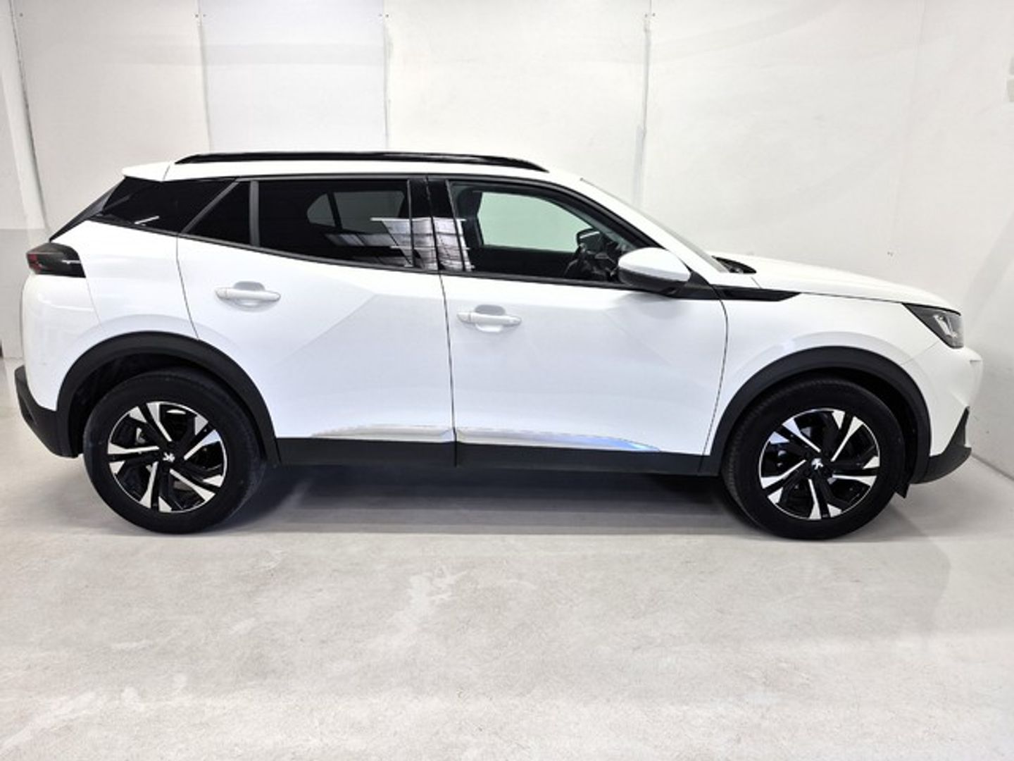 Peugeot 2008 PureTech 100 S&S Allure 75 kW (100 CV)