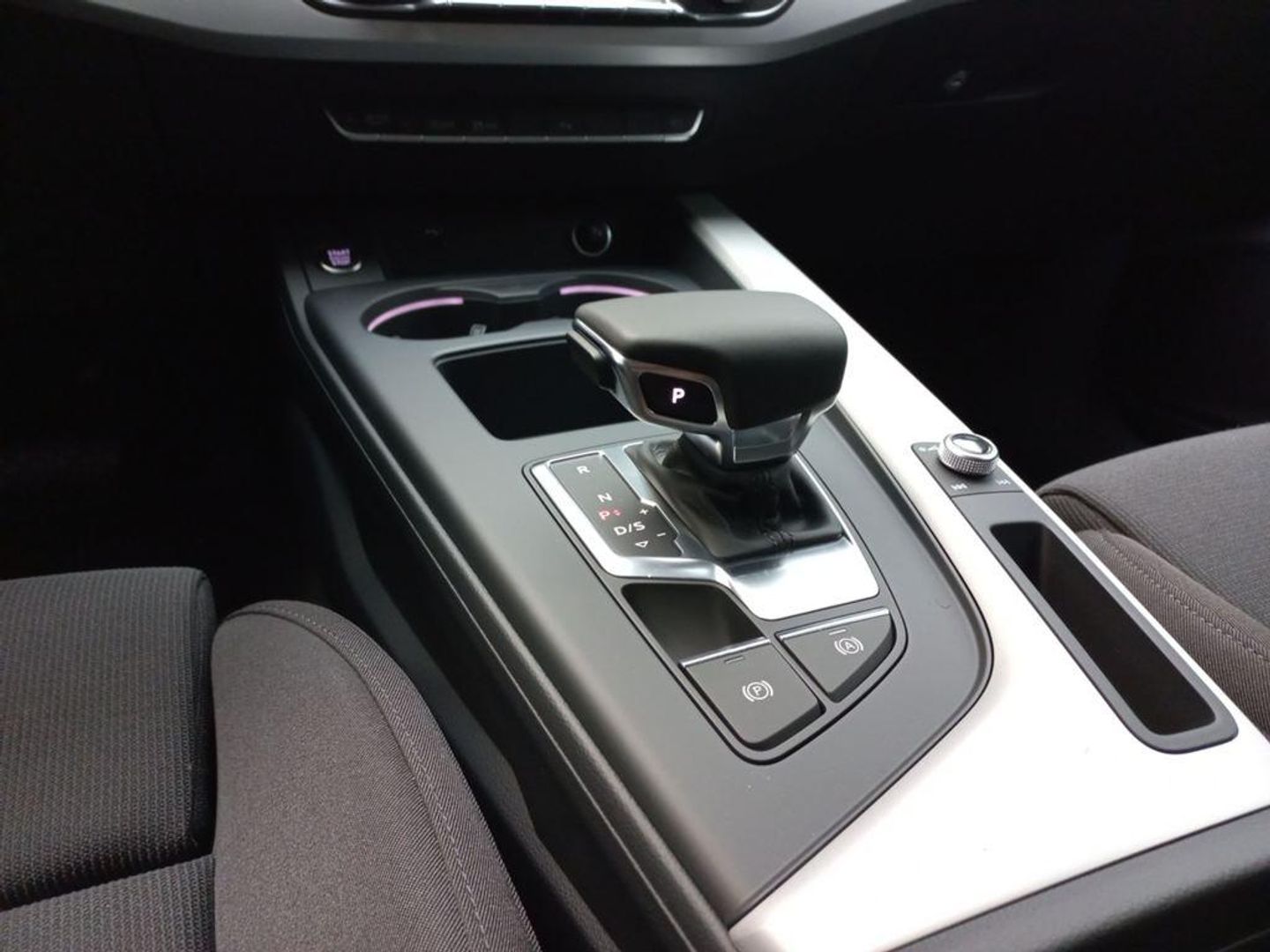 Audi A4 Avant Advanced 30 TDI 100 kW (136 CV) S tronic