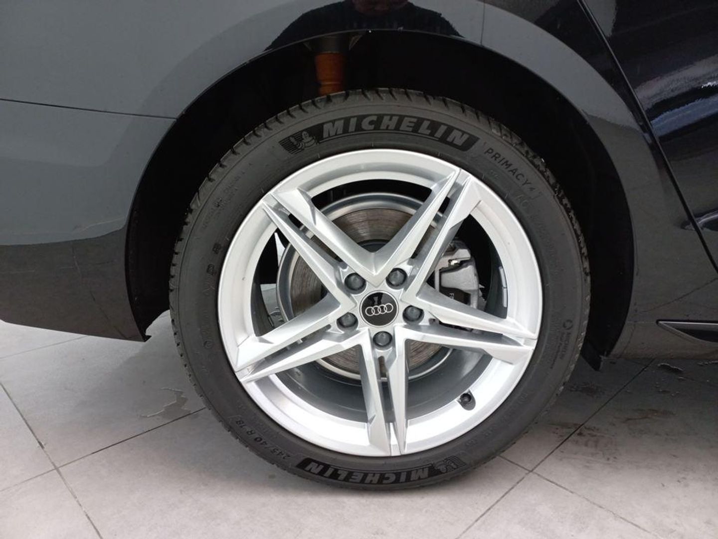 Audi A4 Avant Advanced 30 TDI 100 kW (136 CV) S tronic