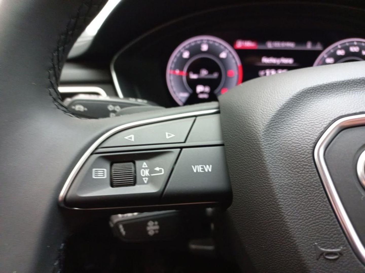 Audi A4 Avant Advanced 30 TDI 100 kW (136 CV) S tronic