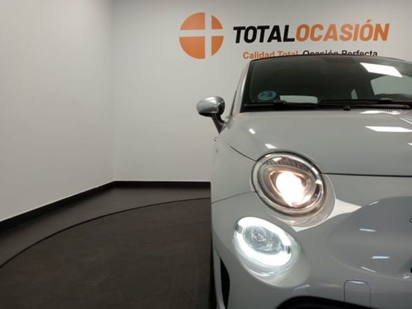 Abarth 500C Cabrio 1.4 16v T-Jet 595 Turismo 121 kW (165 CV)