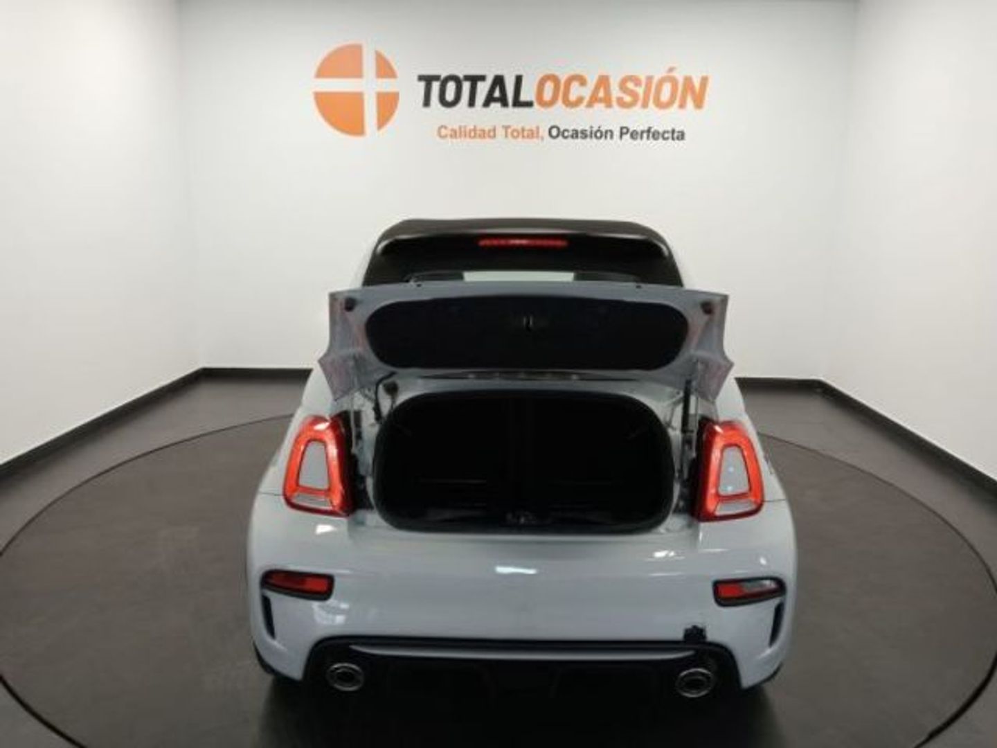 Abarth 500C Cabrio 1.4 16v T-Jet 595 Turismo 121 kW (165 CV)