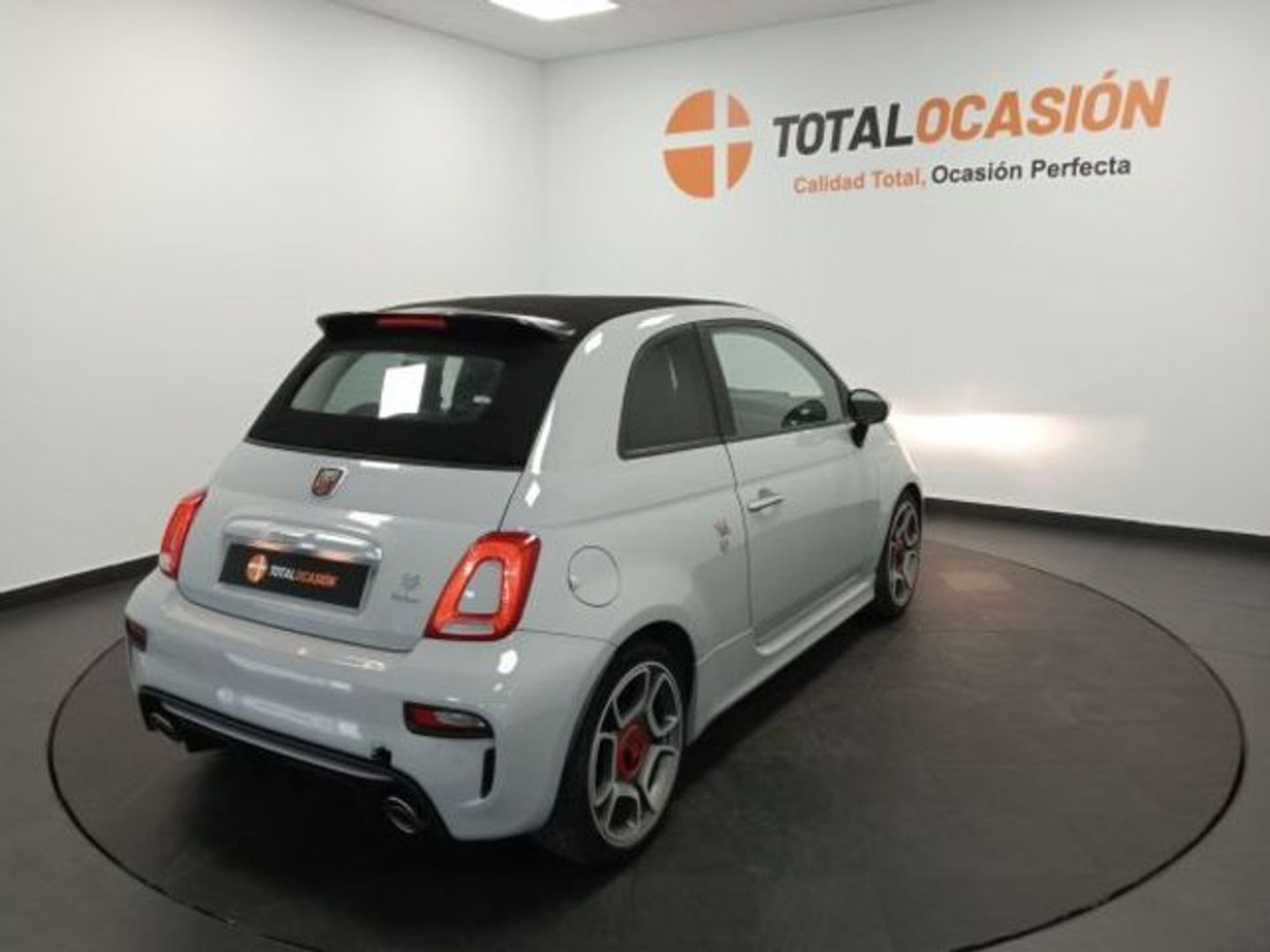 Abarth 500C Cabrio 1.4 16v T-Jet 595 Turismo 121 kW (165 CV)
