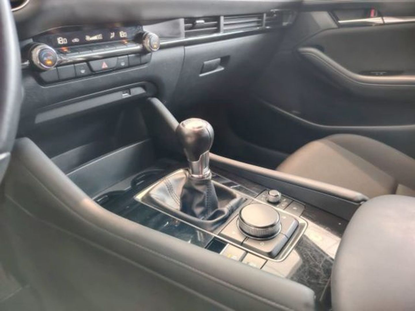Mazda Mazda 3 2.0 Skyactiv-G Evolution 89 kW (122 CV)