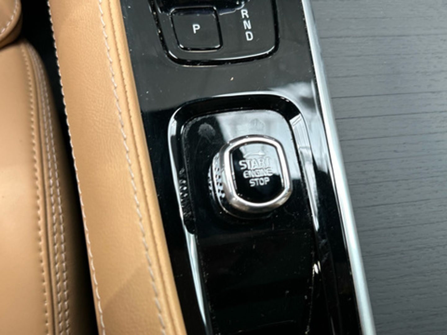 Volvo XC90 T8 Plus Dark Recharge AWD Auto 335 kW (455 CV)
