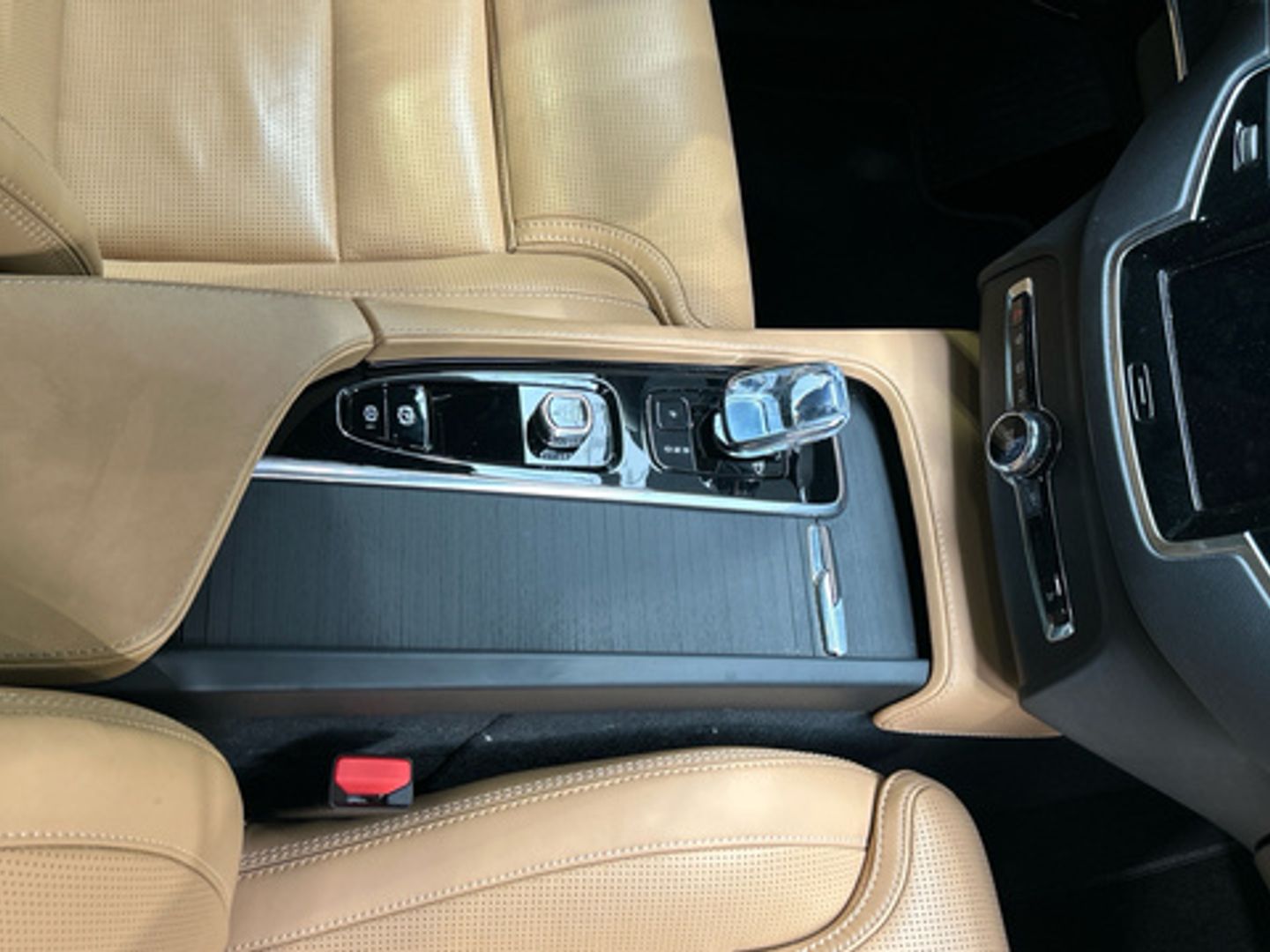 Volvo XC90 T8 Plus Dark Recharge AWD Auto 335 kW (455 CV)