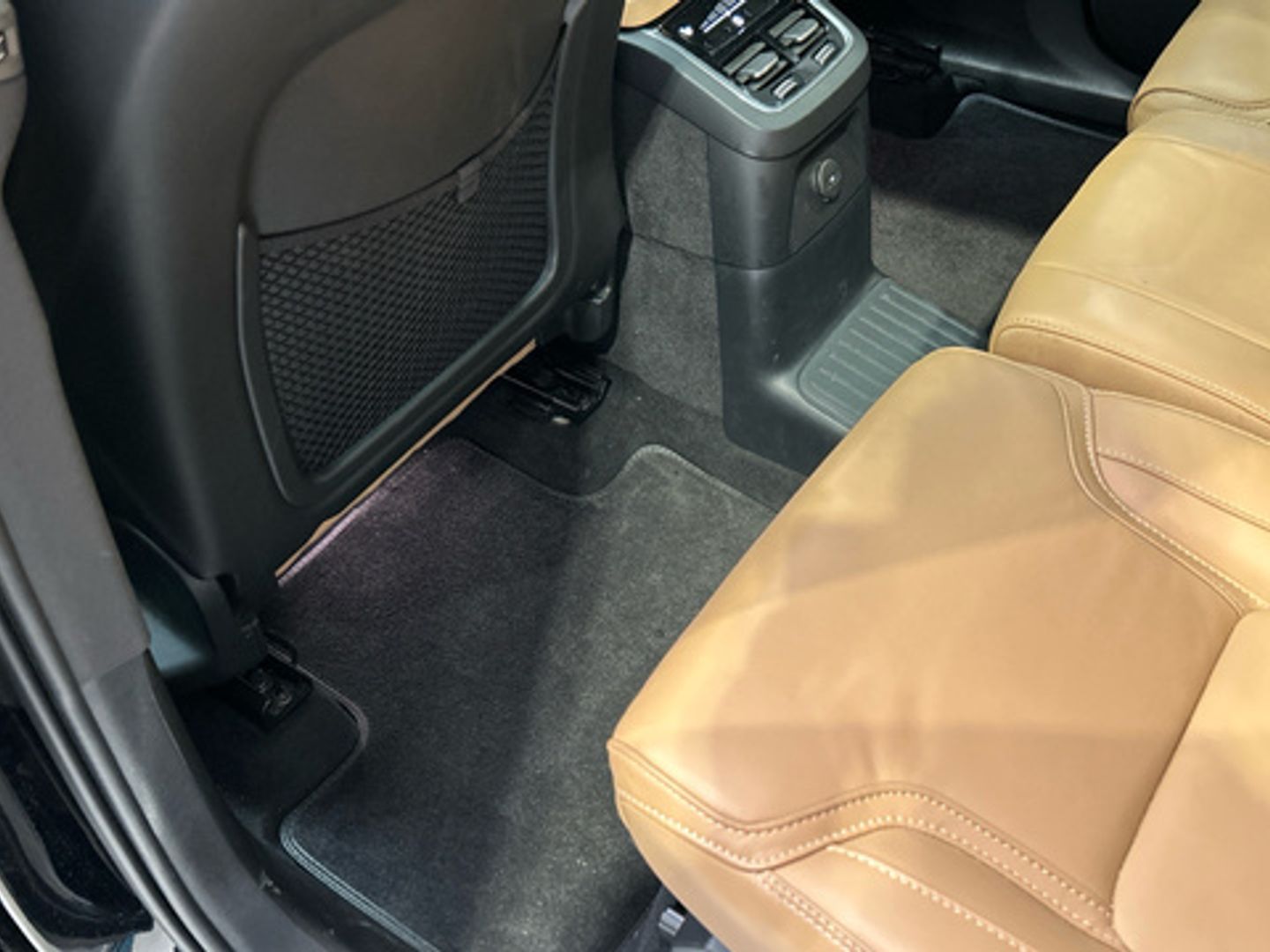 Volvo XC90 T8 Plus Dark Recharge AWD Auto 335 kW (455 CV)