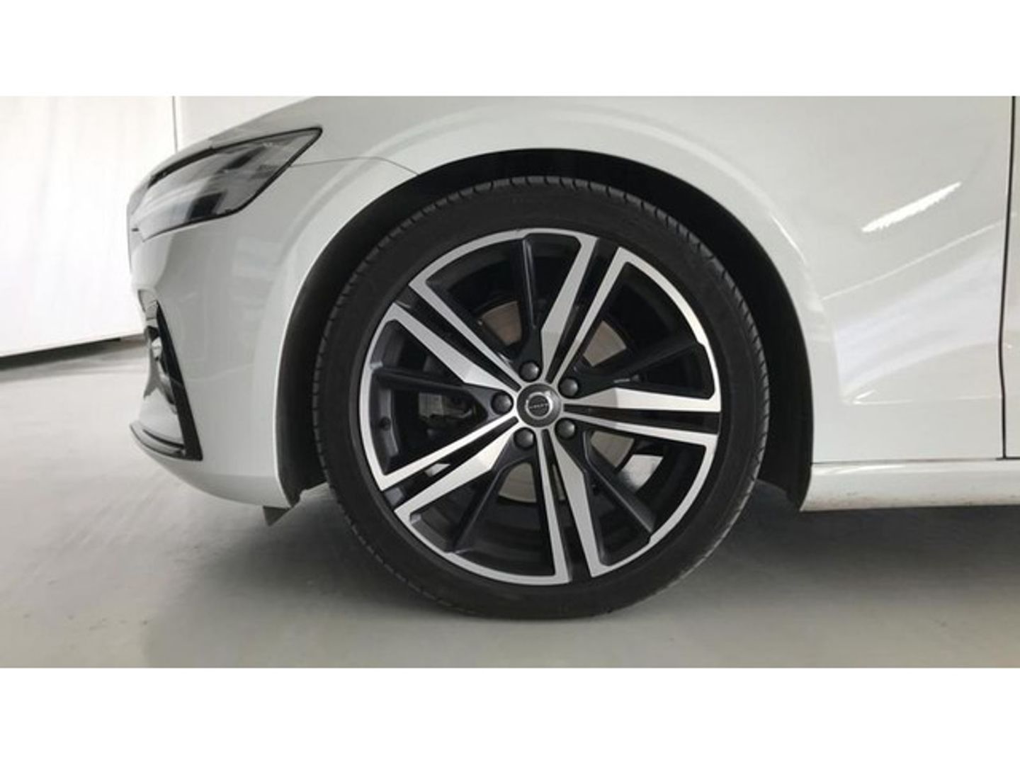 Volvo V60 B4 D R-Design Auto 145 kW (197 CV)