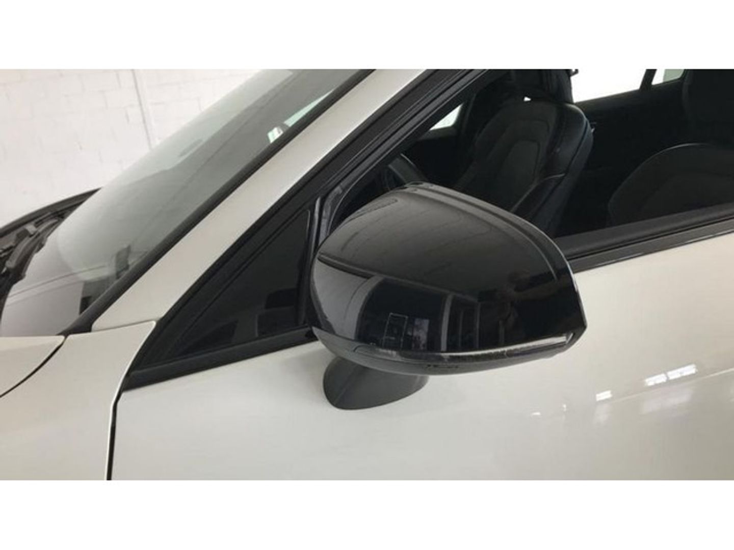 Volvo V60 B4 D R-Design Auto 145 kW (197 CV)