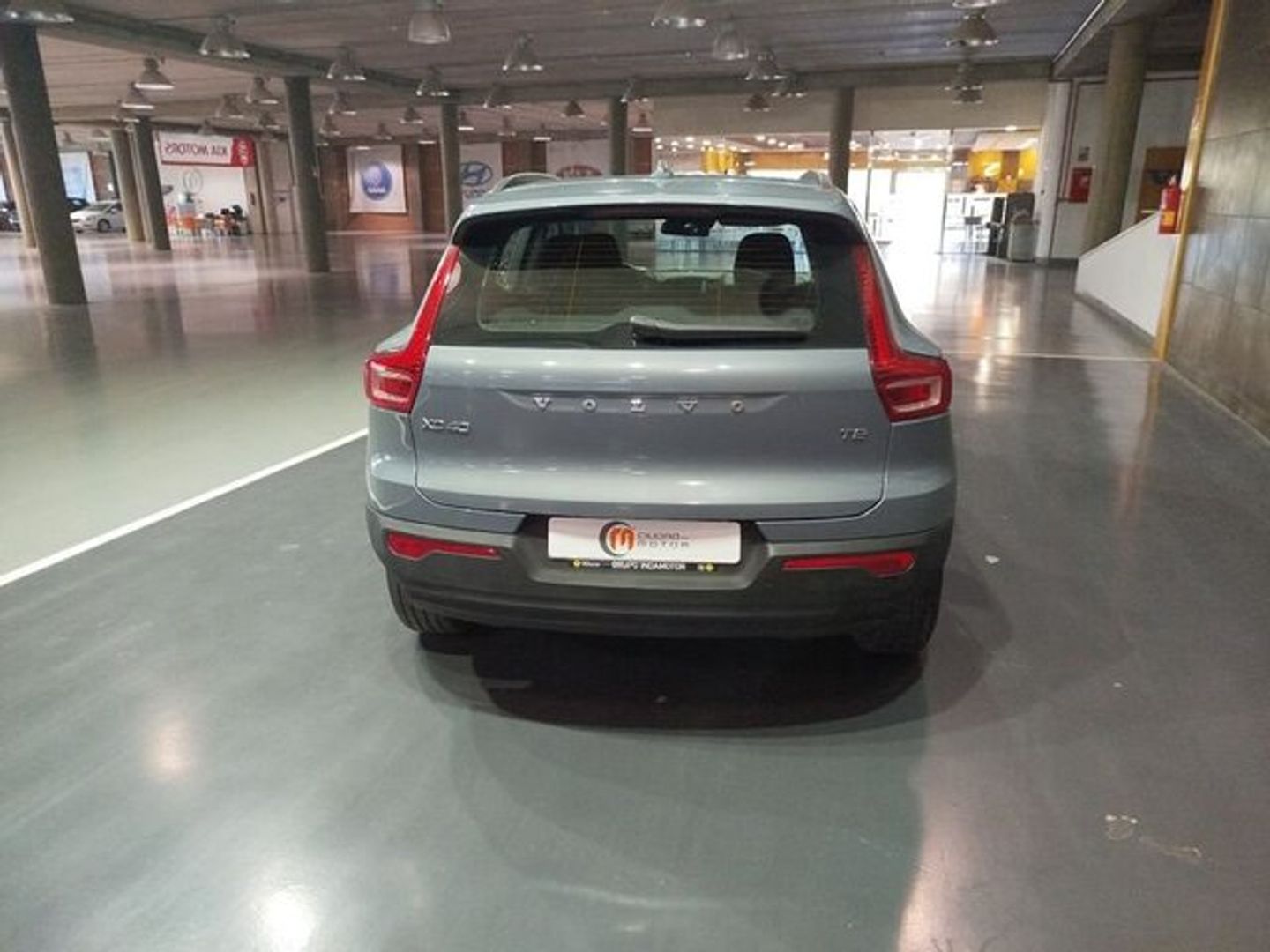 Volvo XC40 T2 Essential 95 kW (129 CV)