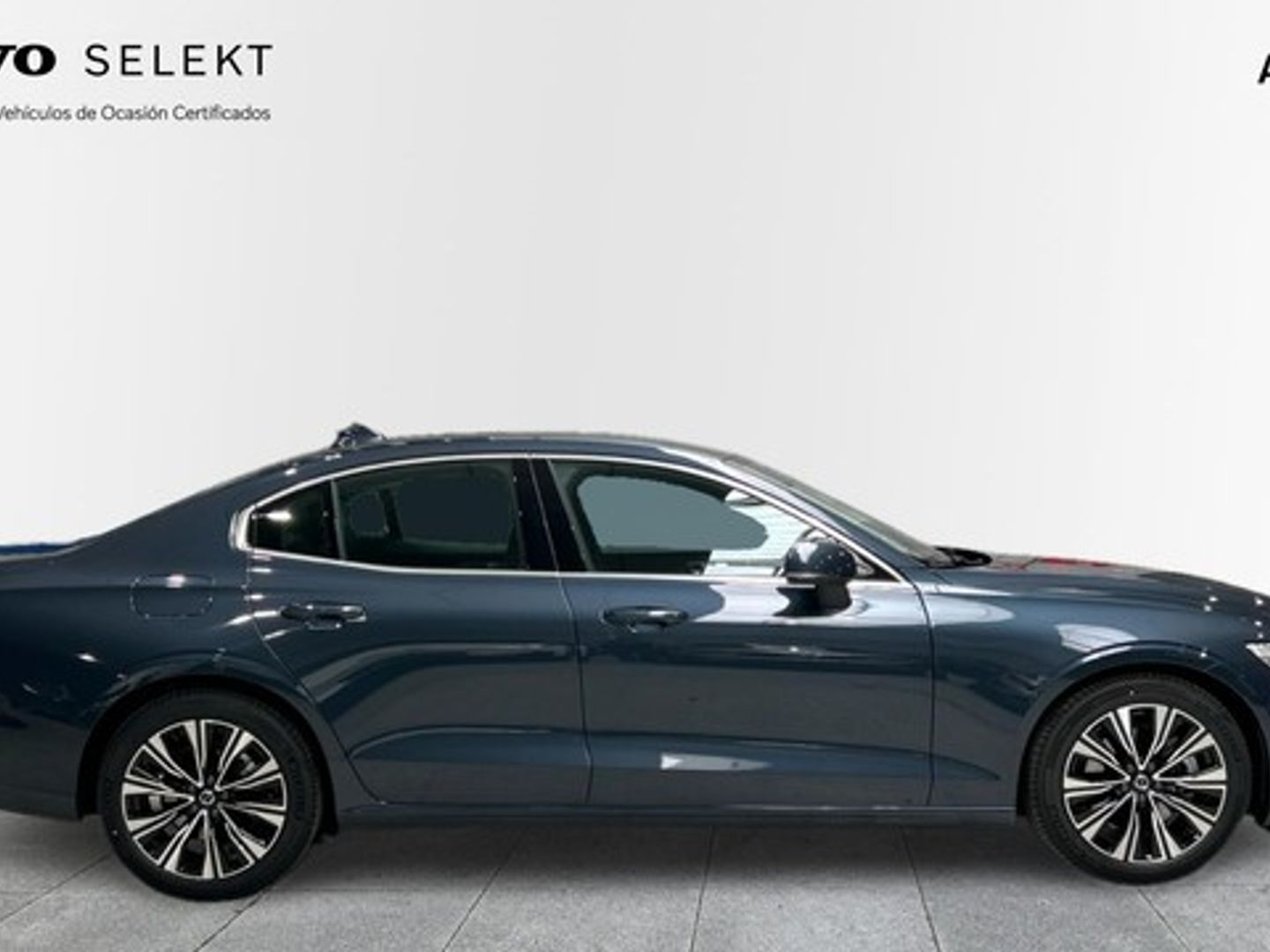 Volvo S60 B4 G Core FWD Auto 145 kW (197 CV)