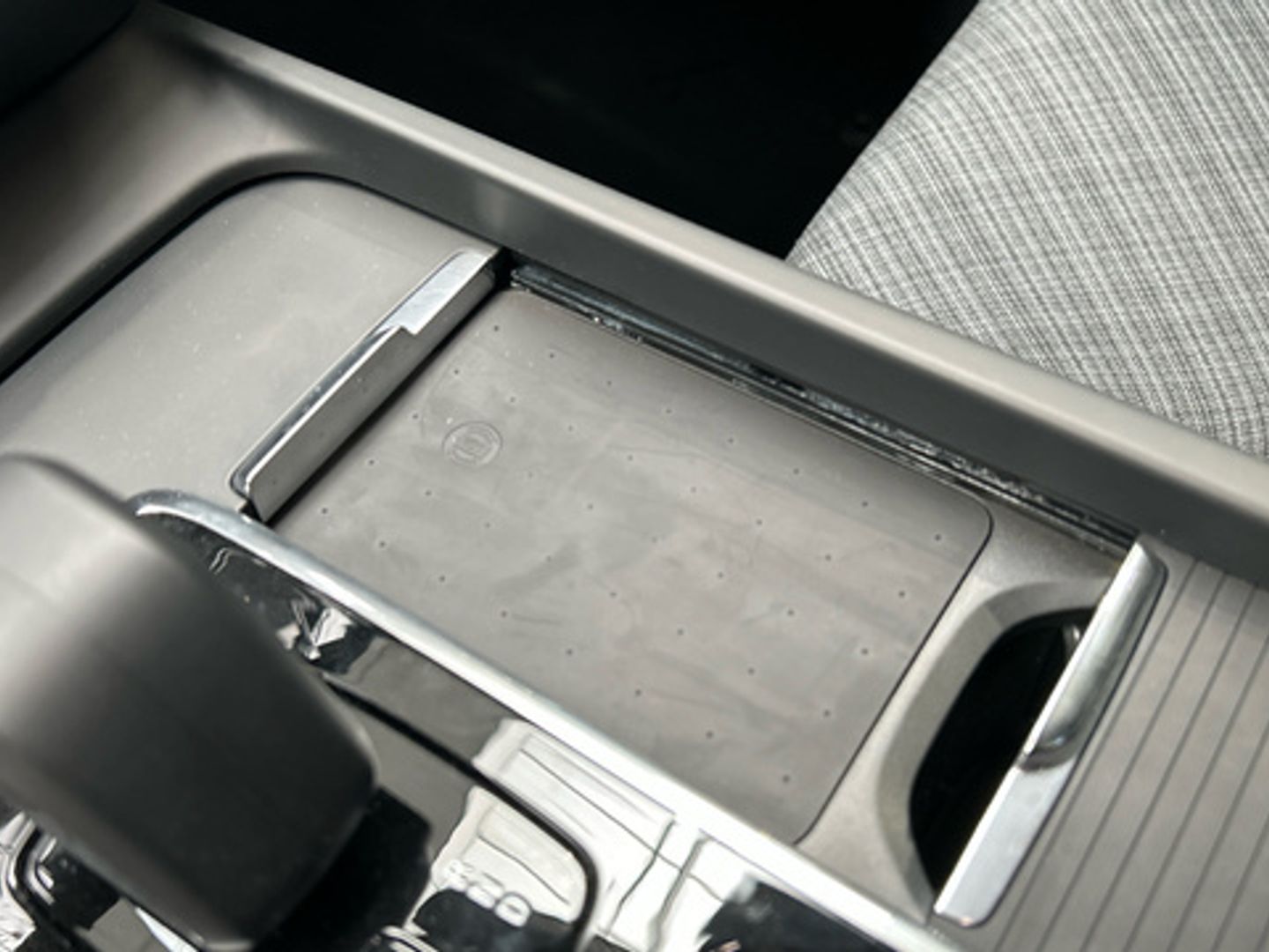 Volvo S60 B4 G Core FWD Auto 145 kW (197 CV)