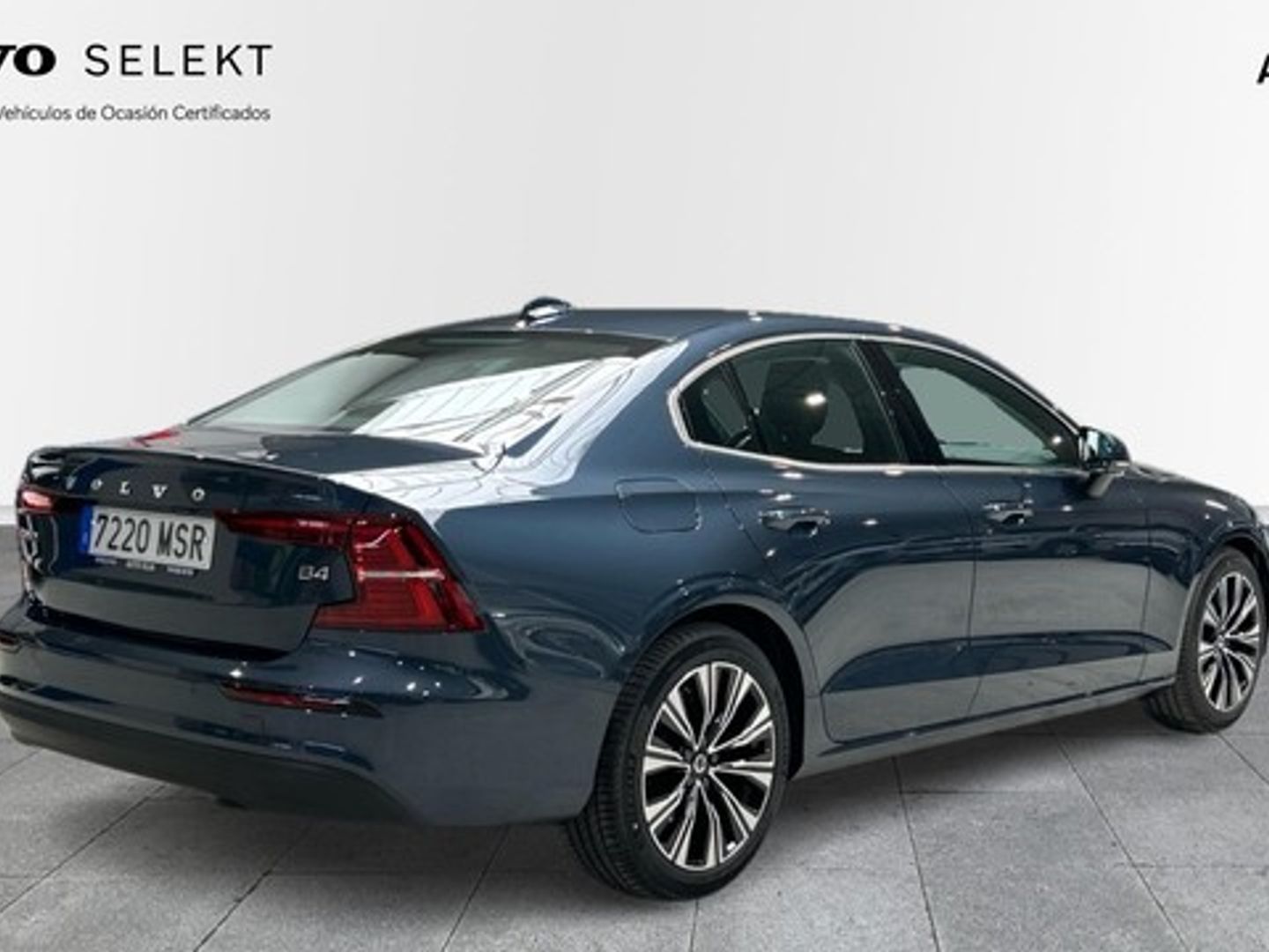 Volvo S60 B4 G Core FWD Auto 145 kW (197 CV)