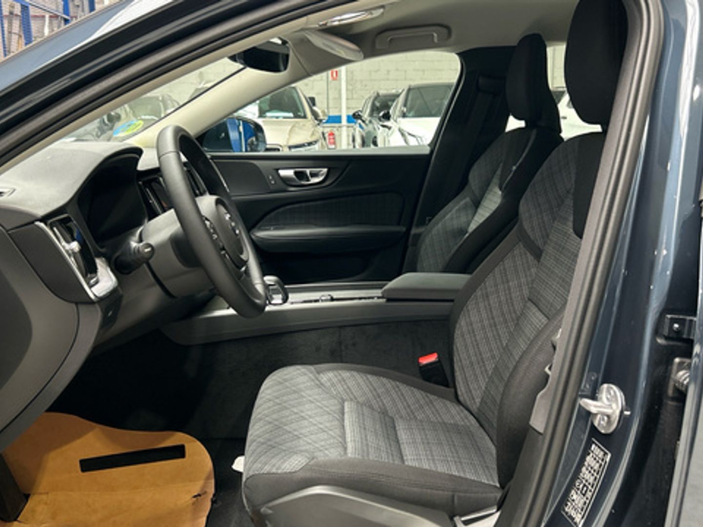 Volvo S60 B4 G Core FWD Auto 145 kW (197 CV)