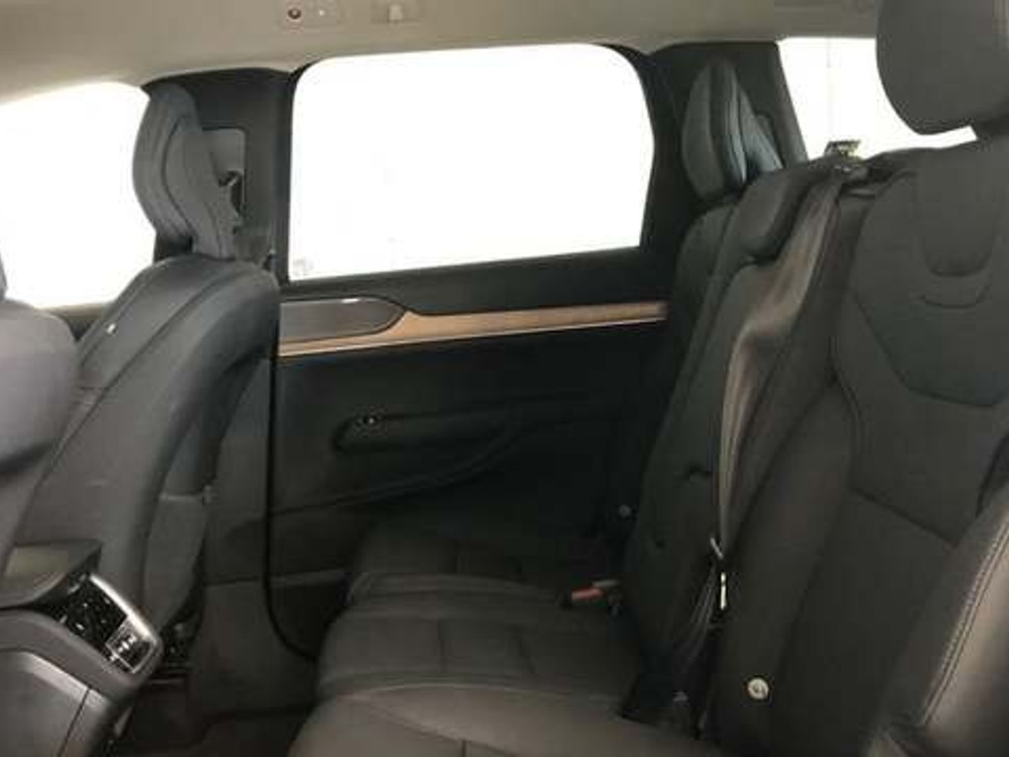 Volvo EX90 Twin BEV Ultra eAWD 300 kW (408 CV)