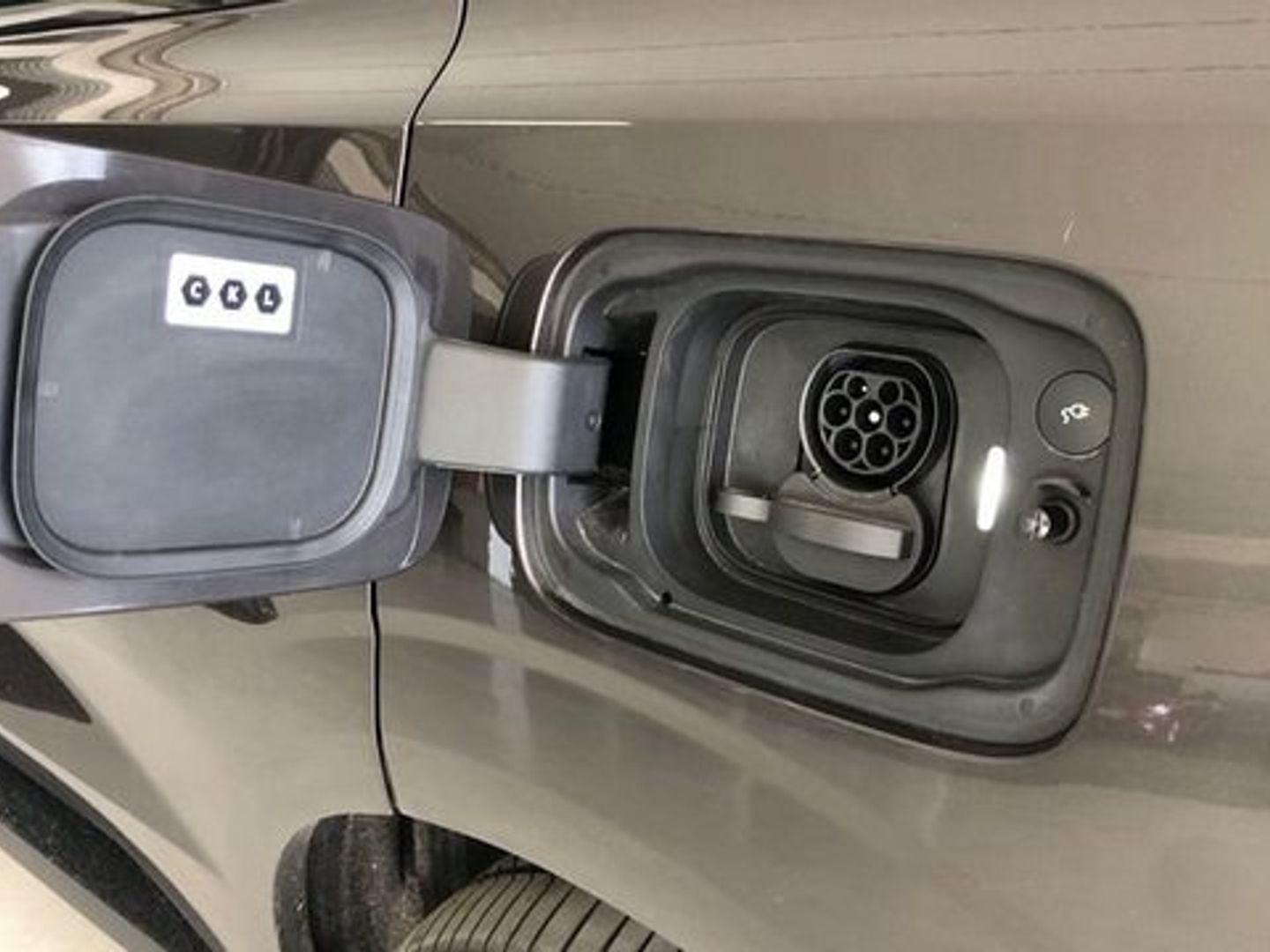 Volvo EX90 Twin BEV Ultra eAWD 300 kW (408 CV)