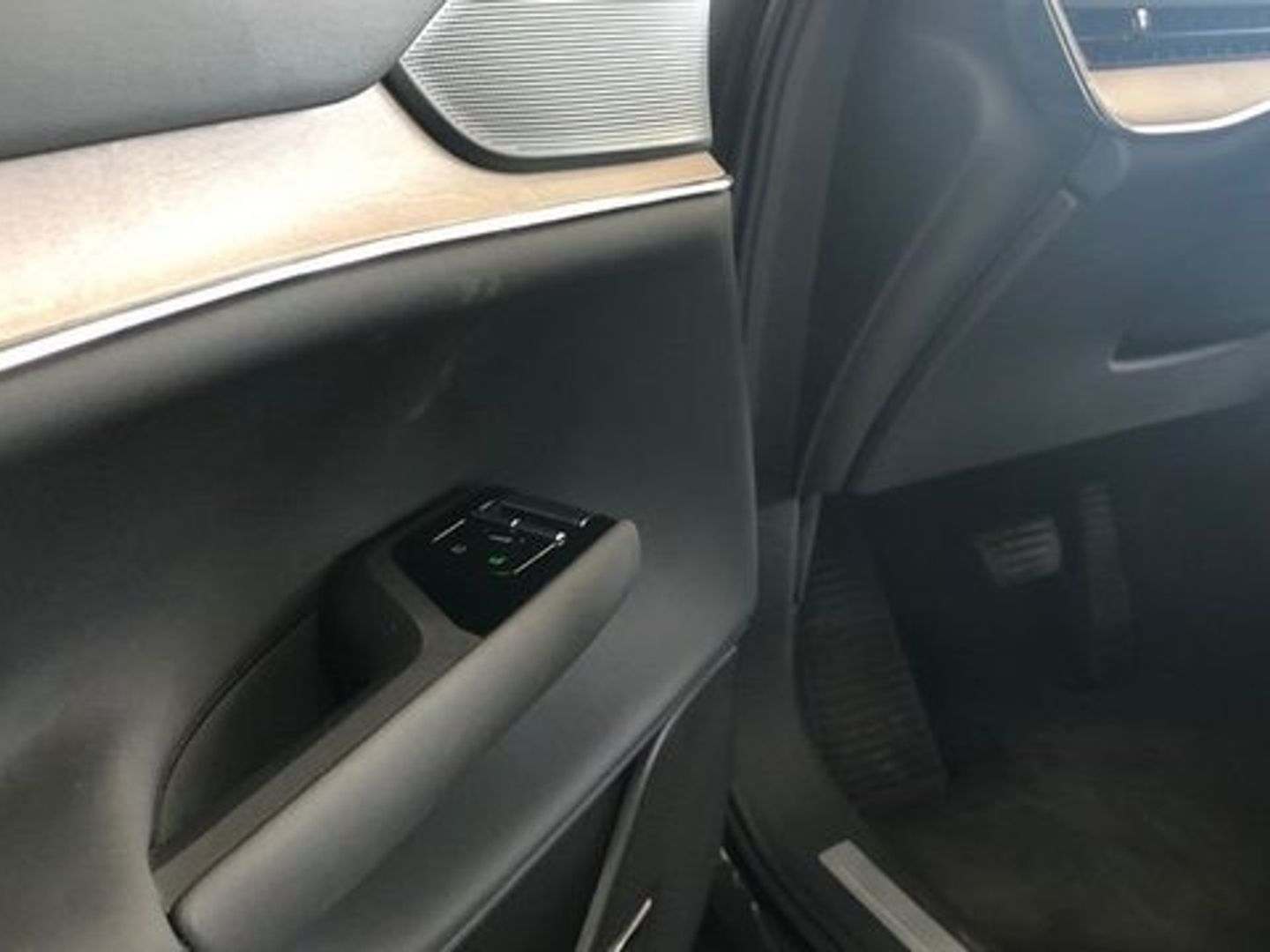 Volvo EX90 Twin BEV Ultra eAWD 300 kW (408 CV)