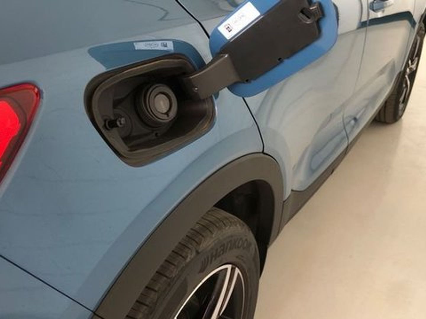 Volvo XC40 B3 G Plus Dark Auto 120 kW (163 CV)