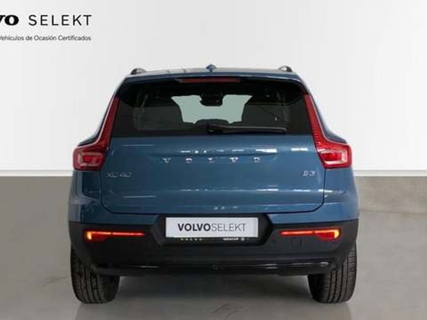 Volvo XC40 B3 G Plus Dark Auto 120 kW (163 CV)