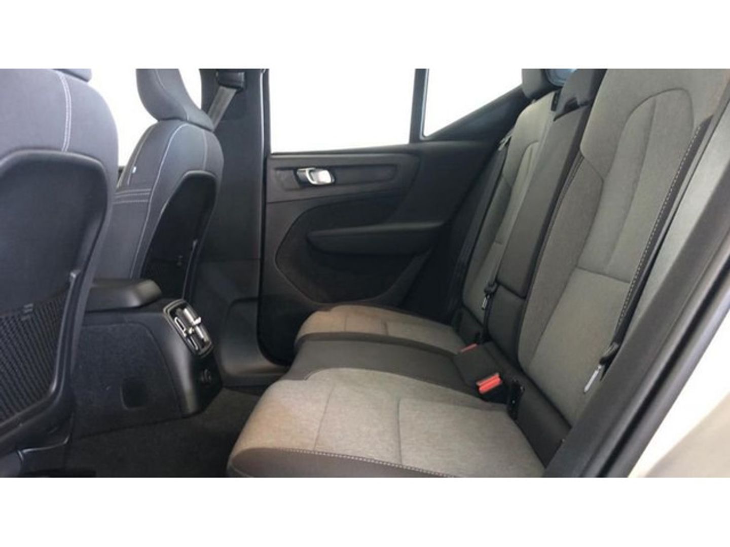 Volvo XC40 T4 PHEV Recharge Core Auto 155 kW (211 CV)