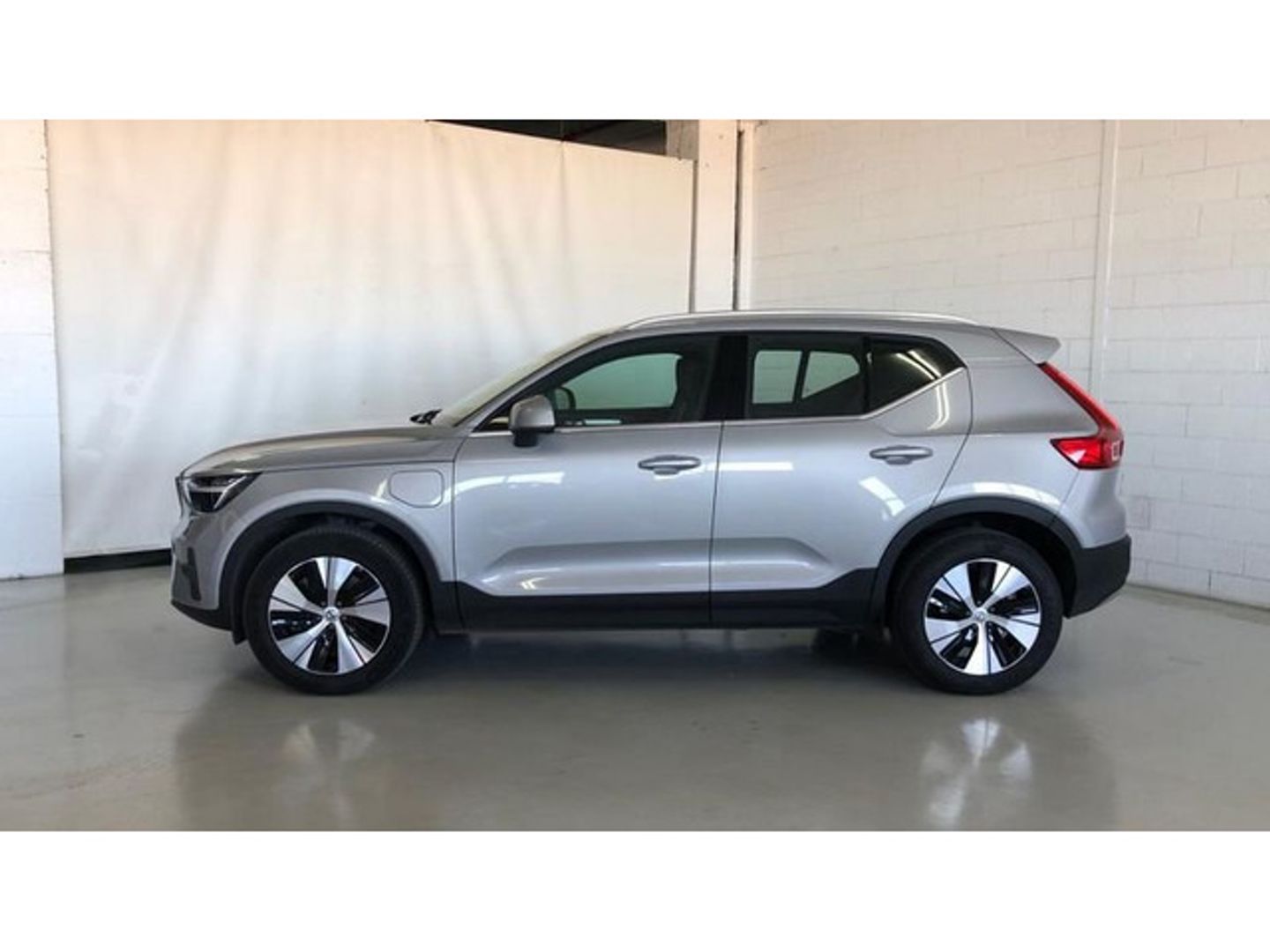 Volvo XC40 T4 PHEV Recharge Core Auto 155 kW (211 CV)