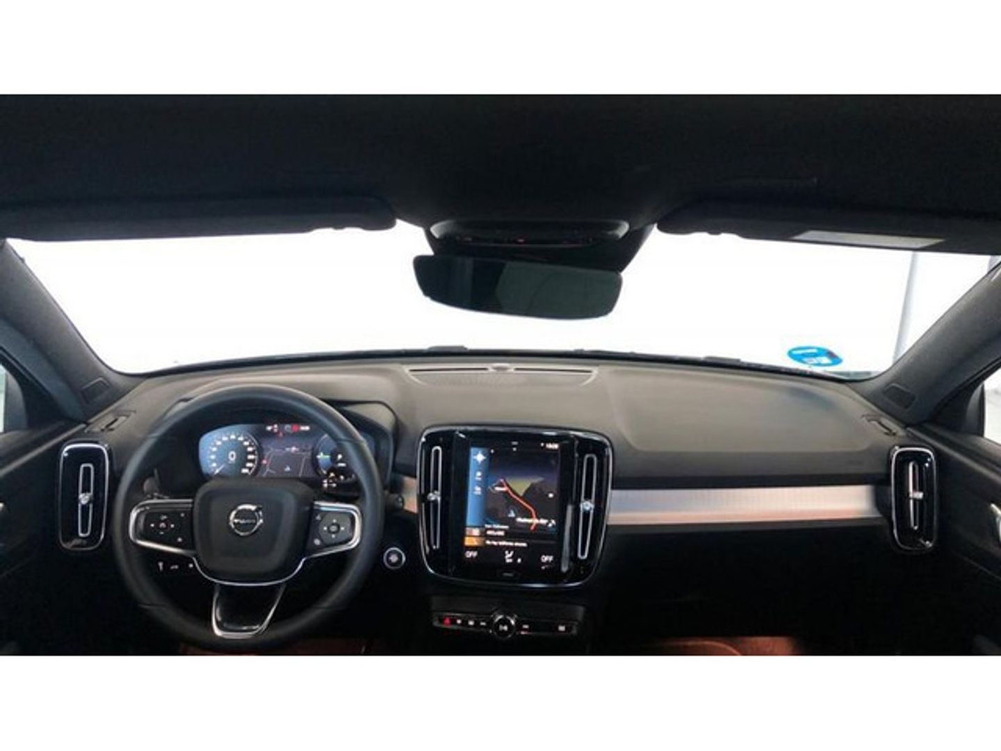Volvo XC40 T4 PHEV Recharge Core Auto 155 kW (211 CV)