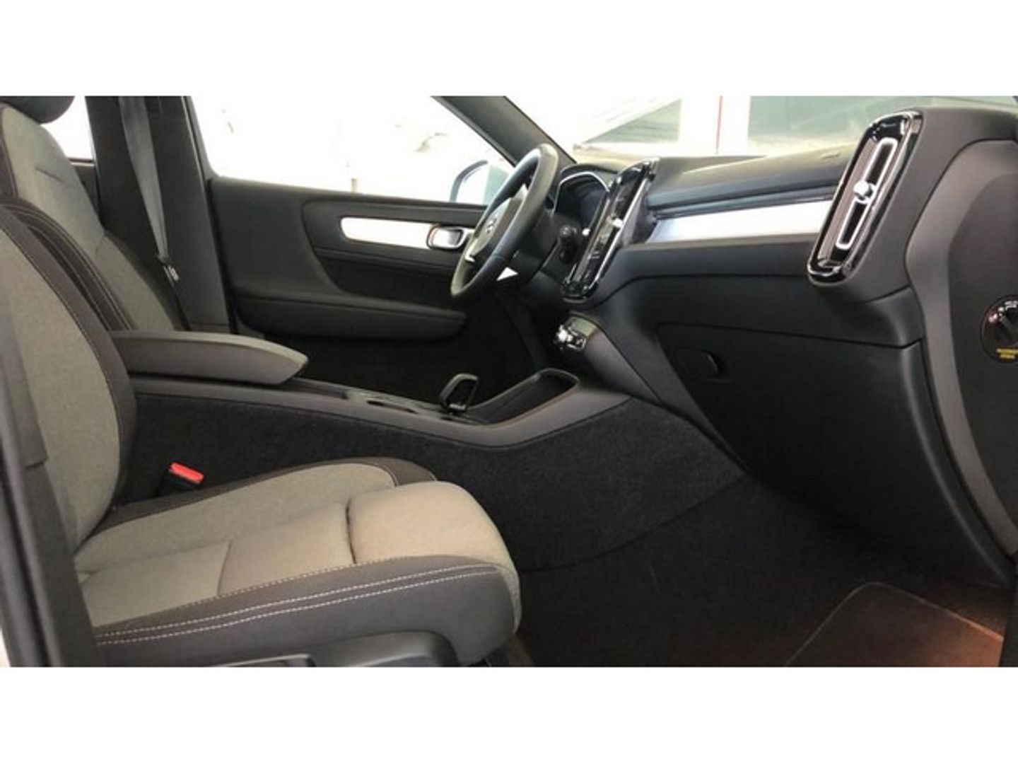 Volvo XC40 T4 PHEV Recharge Core Auto 155 kW (211 CV)
