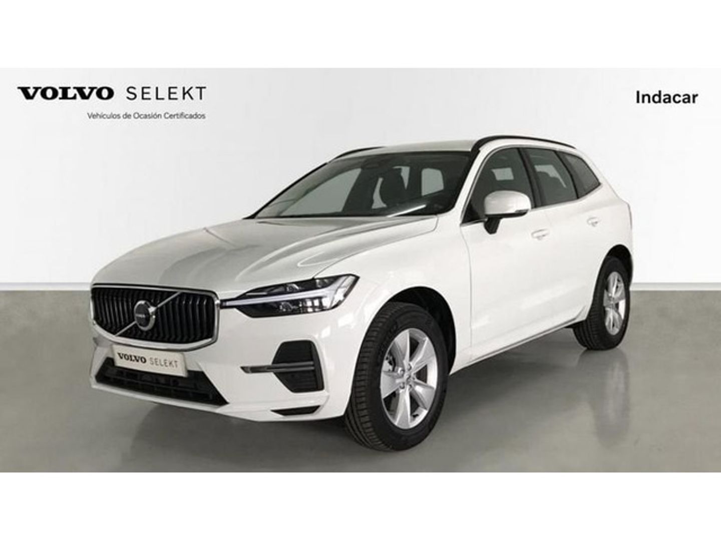 Volvo XC60 B4 G Momentum Pro Auto 145 kW (197 CV) Blanco SUV