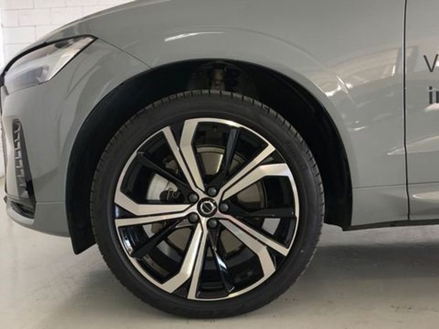 Volvo XC60 B4 D Plus Dark Auto 145 kW (197 CV)