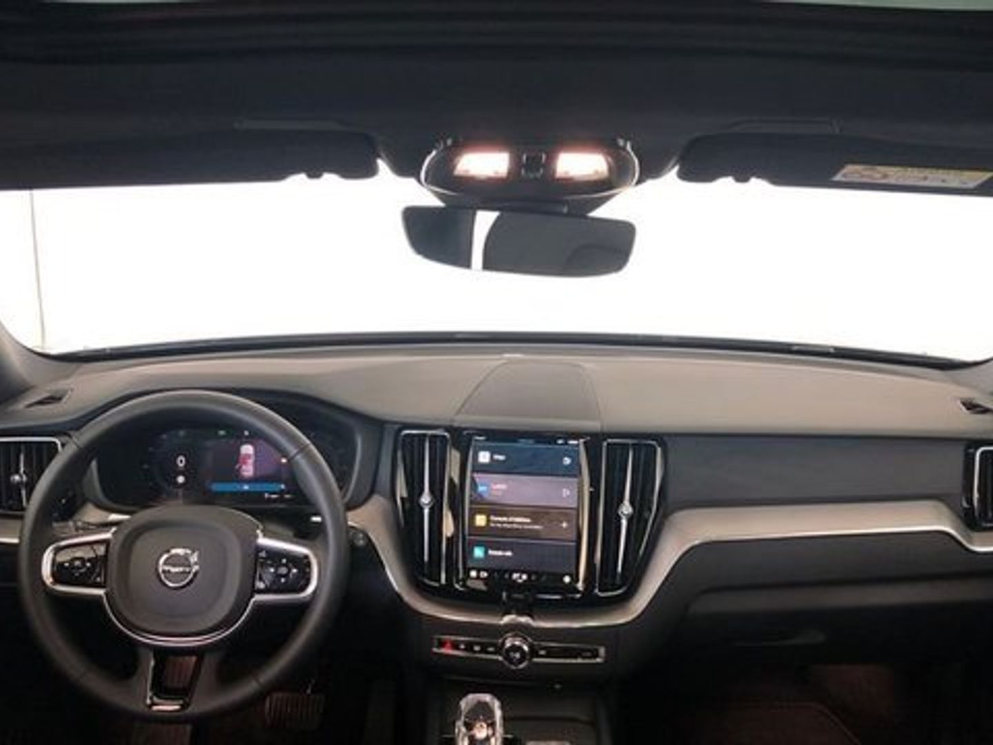 Volvo XC60 B4 D Plus Dark Auto 145 kW (197 CV)