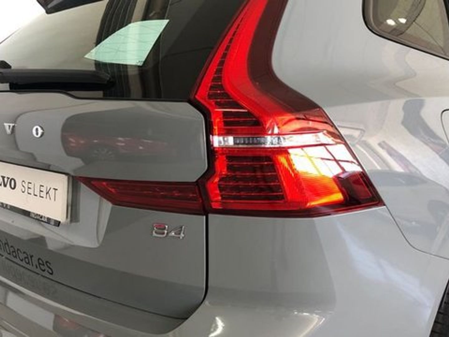 Volvo XC60 B4 D Plus Dark Auto 145 kW (197 CV)