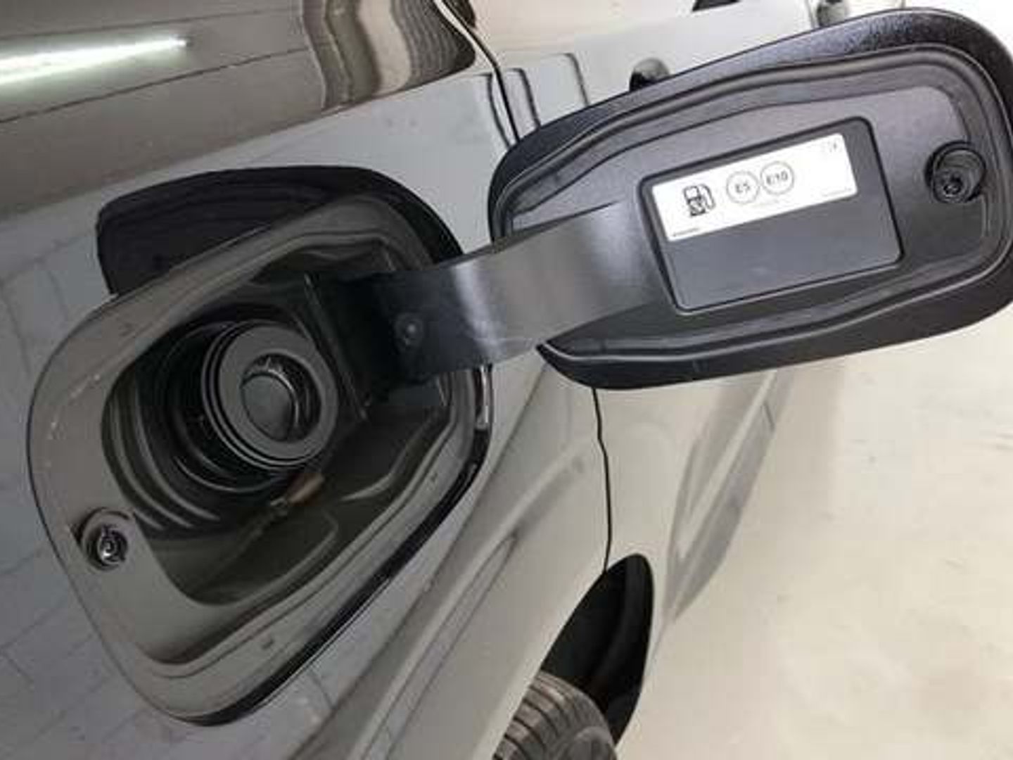 Volvo XC60 B5 G Black Edition Plus Dark AWD AT 184 kW (250 CV)
