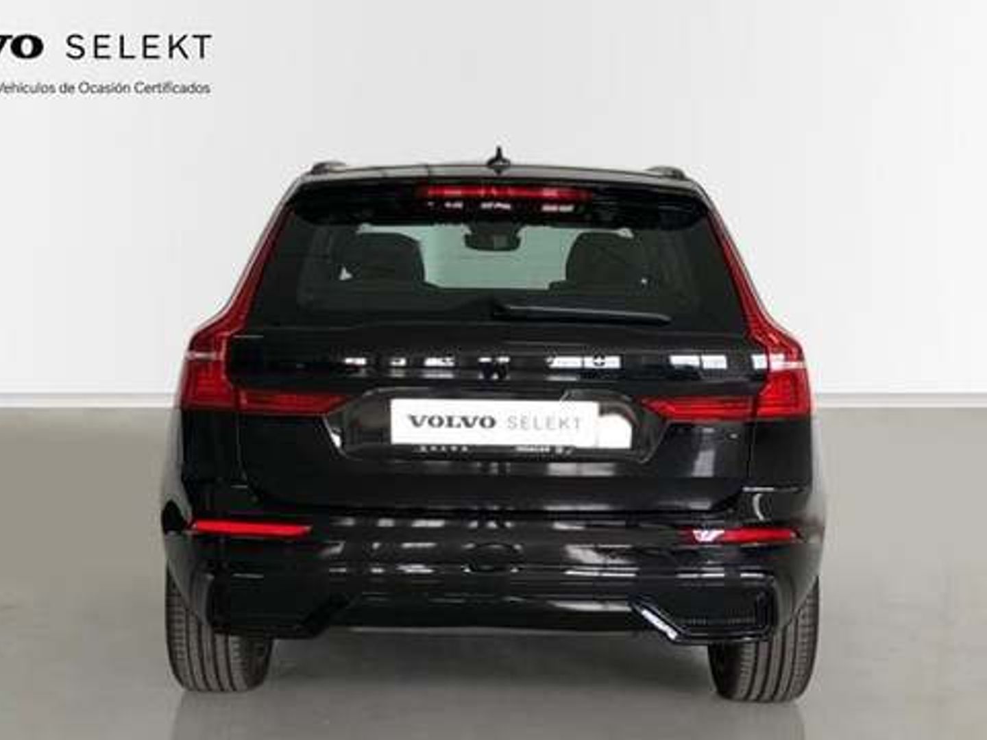Volvo XC60 B5 G Black Edition Plus Dark AWD AT 184 kW (250 CV)