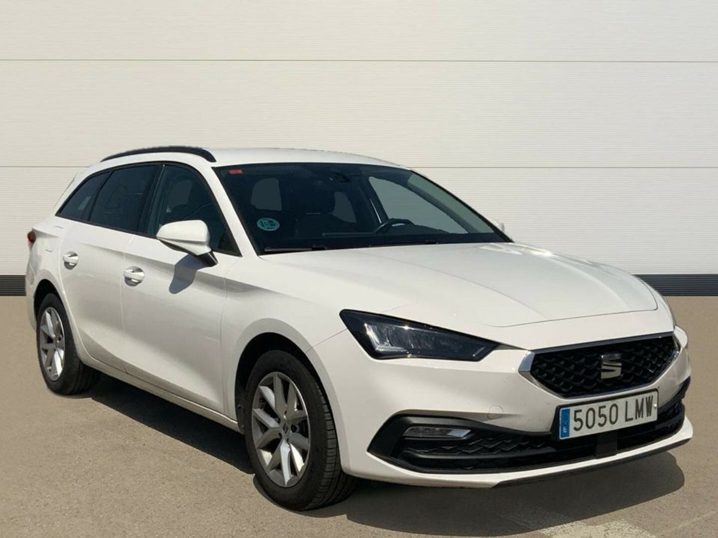 SEAT Leon ST 1.5 TSI S&S Style 96 kW (130 CV) Blanco Familiar