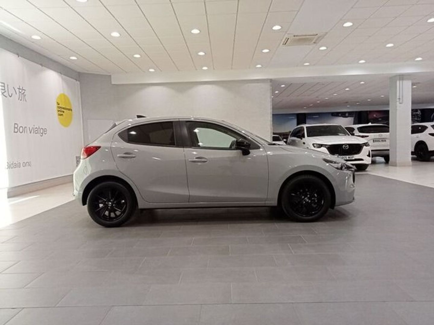 Mazda Mazda 2 1.5 G e-SKYACTIV Homura Aka 66 kW (90 CV)