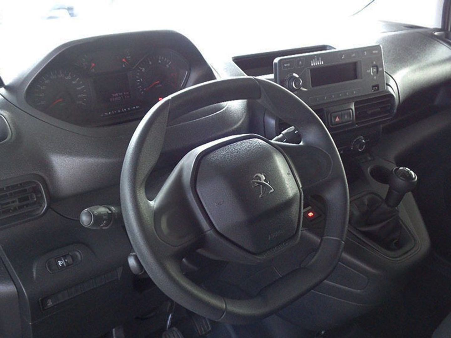 Peugeot Partner Furgon BlueHDi 100 Pro Long 1000kg 73 kW (98 CV)