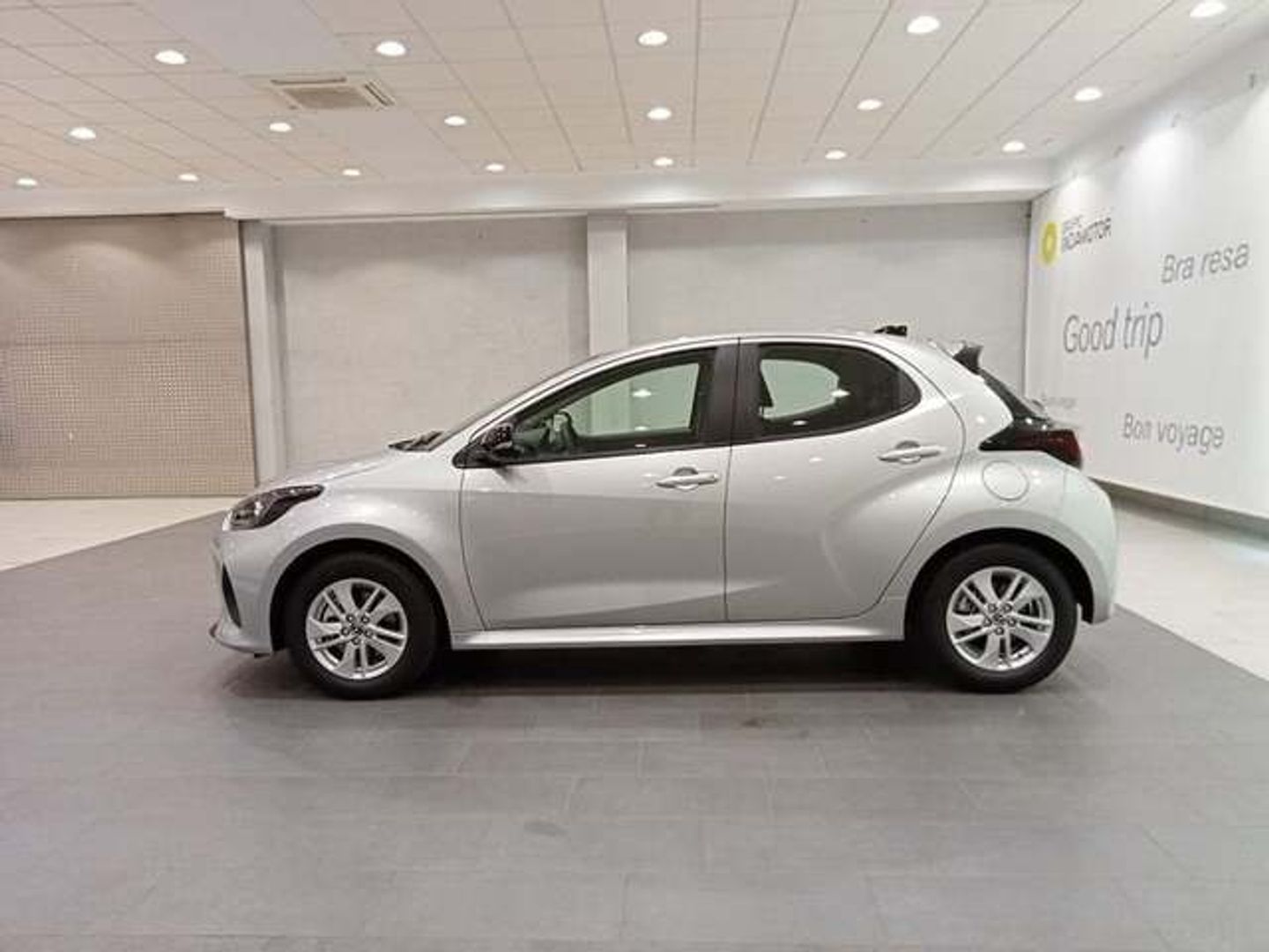 Mazda Mazda 2 1.5 Center-Line CVT  85 kW (116 CV)