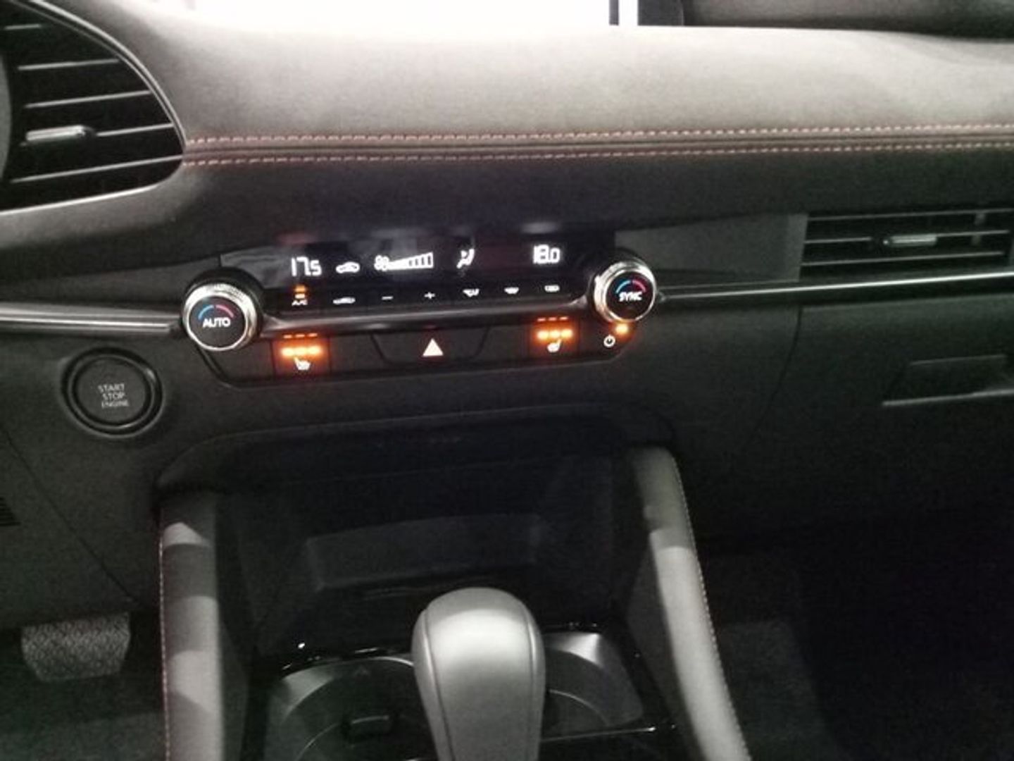 Mazda Mazda 3 2.0 e-SKYACTIV-X Nagisa 6AT 137 kW (186 CV)