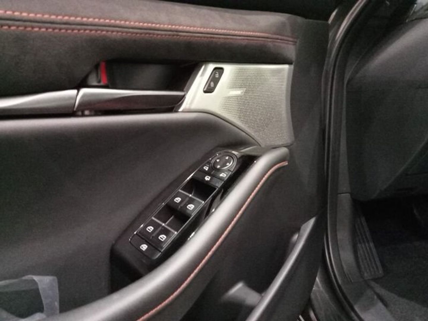 Mazda Mazda 3 2.0 e-SKYACTIV-X Nagisa 6AT 137 kW (186 CV)